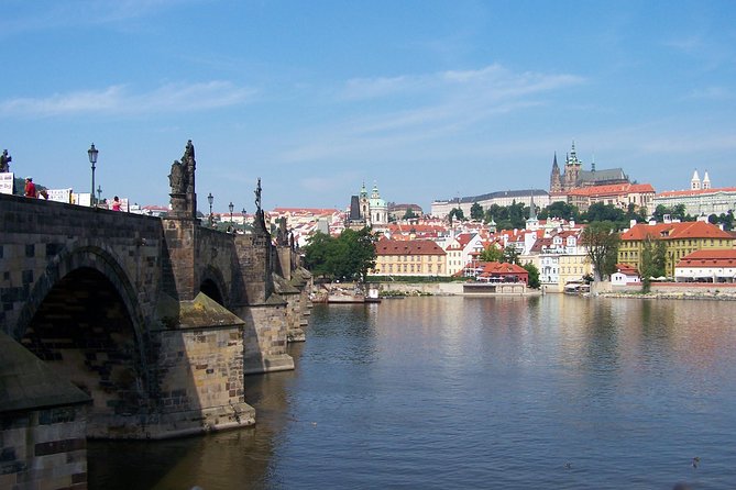 1 hour Prague Panoramic Vltava River sightseeing Cruise - Kampa Island and the City of a Thousand Spires