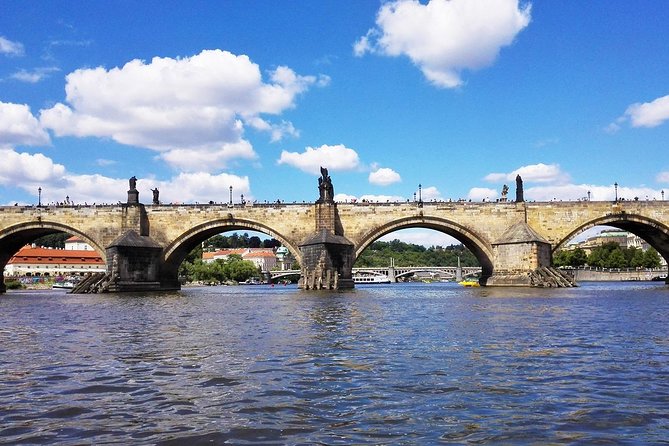 2:5-Hour Walking Tour of Old Town Prague with Boat Ride - The Jewish Quarter and its difficult stories