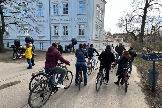3-hour Complete Prague Bike Tour - Starting at Michalská 509/10 at 10:00