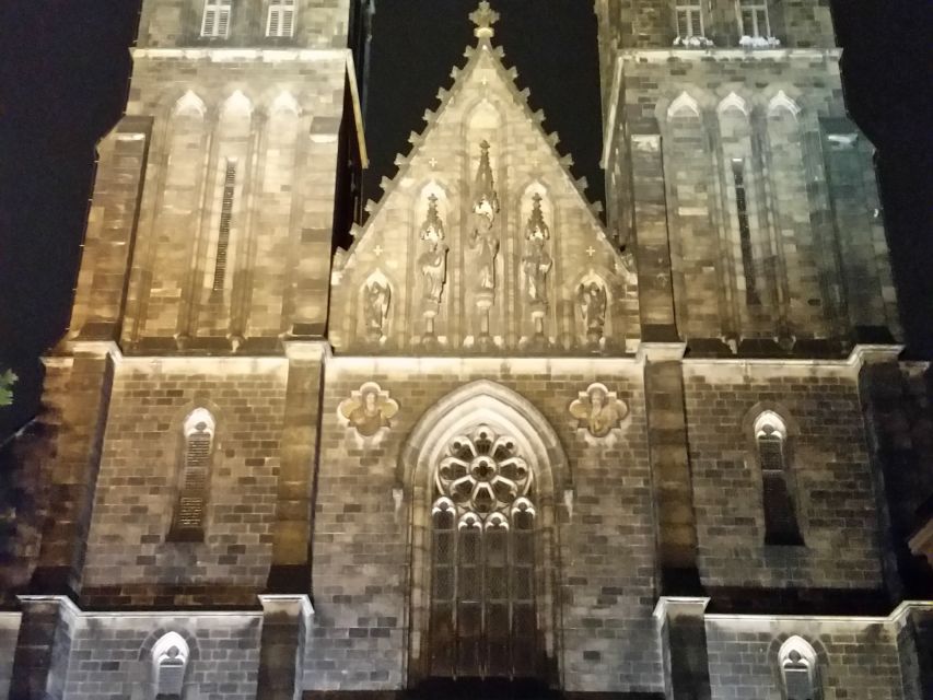 3-Hour Prague Castle & Interiors Tour - Who Should Book This Prague Castle Tour?