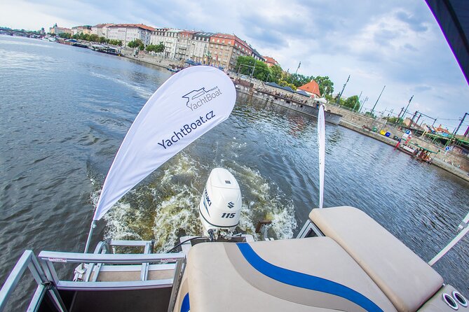 3 Hours Prague Private Boat Cruise Beer or Prosecco Unlimited - Unlimited beer or prosecco changes the mood