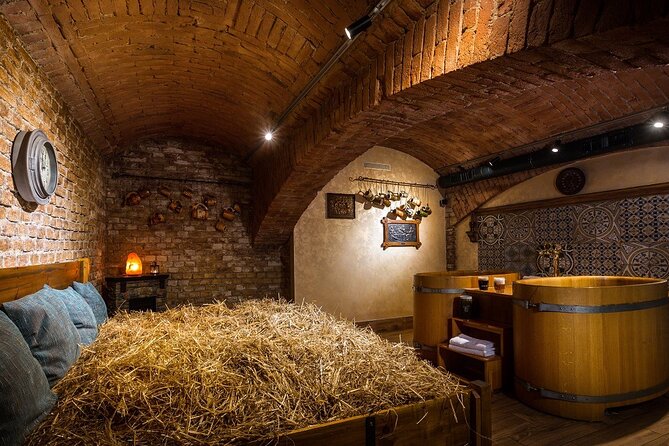 Beer bath Spa for 2 people/ 1 tub - 1,5 hour Activity in Prague - Showering and the question of beer soap