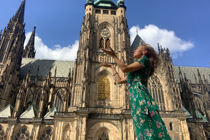 Best of Prague Private Tour with PERSONAL PRAGUE GUIDE - Charles Bridge: Prague’s most atmospheric crossing