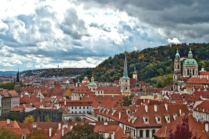 Best of Prague Private Walking Tour (Left and Right Riverbank) - How good is the guiding?