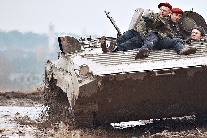 BMP tank driving experience Prague - Smart planning before you book