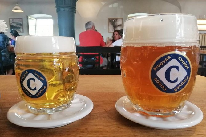 Bohemian Glass blowing in Prague - What your hands actually do