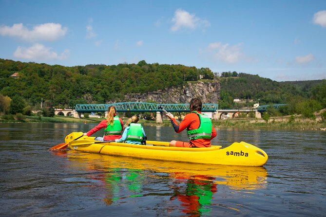 Canoeing on the Elbe river and Bike rental from Děčín to Schmilka - Why the paddle and bike combination works