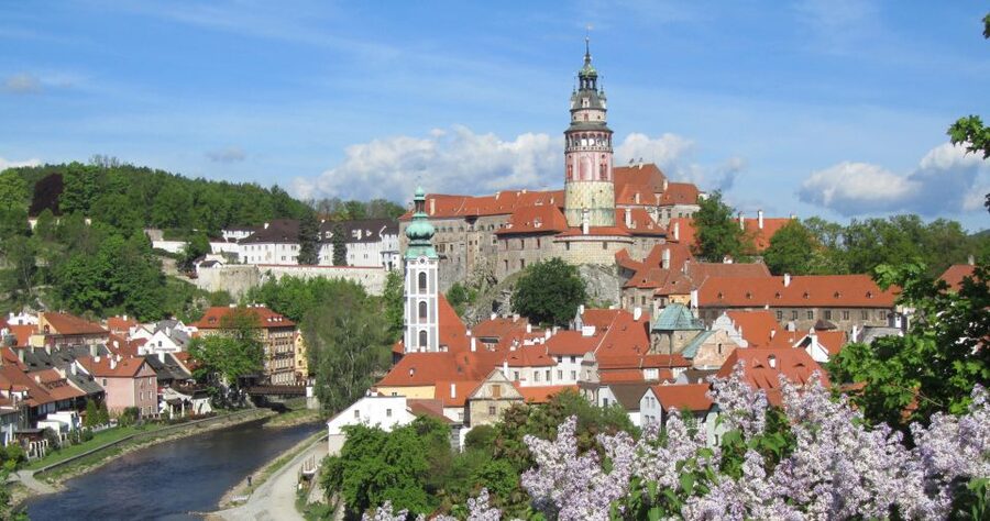 Český Krumlov: 2 Hour Private Walking Tour with Guide - Why a private walk works well in Český Krumlov
