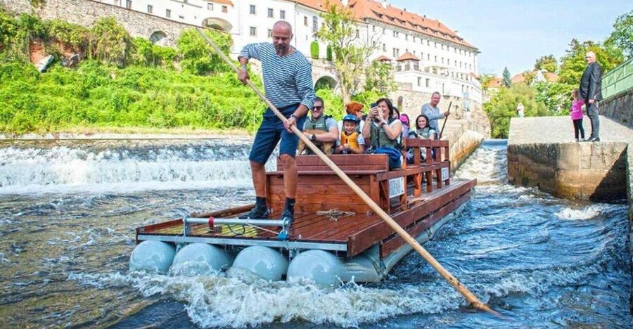 Český Krumlov: Wooden Raft River Cruise - Key points at a glance