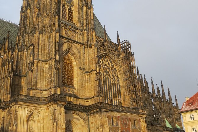 Charles Bridge and Prague Castle Walking Tour - Timing, transport, and practical fit