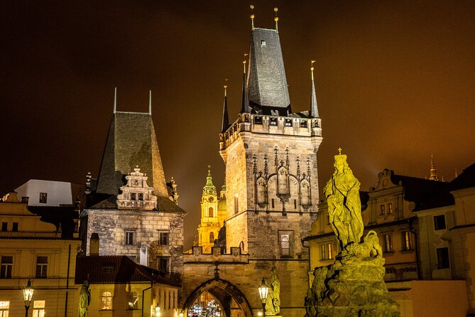 Charles Bridge: River Boat Cruise & Guided Tour ️with PragueWay - Finishing at the Charles Bridge Museum