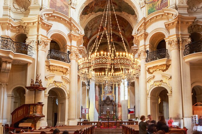Classical Concert in St. Nicholas Church - Who will enjoy this most