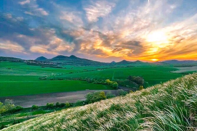 Countryside, Czech Garnet Panning, Farm,Lunch&Beer 4WD Adventure - Who Should Book This Outing