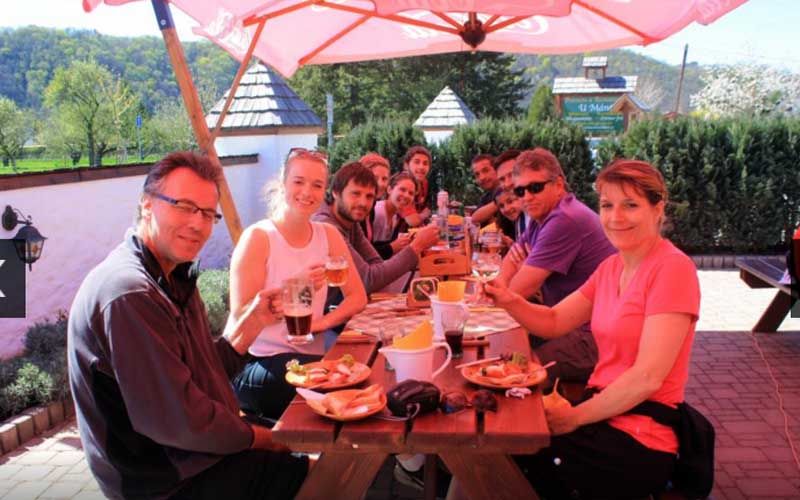 Coutryside bike tour to Karlstejn Castle. - Simple preparation for a better ride