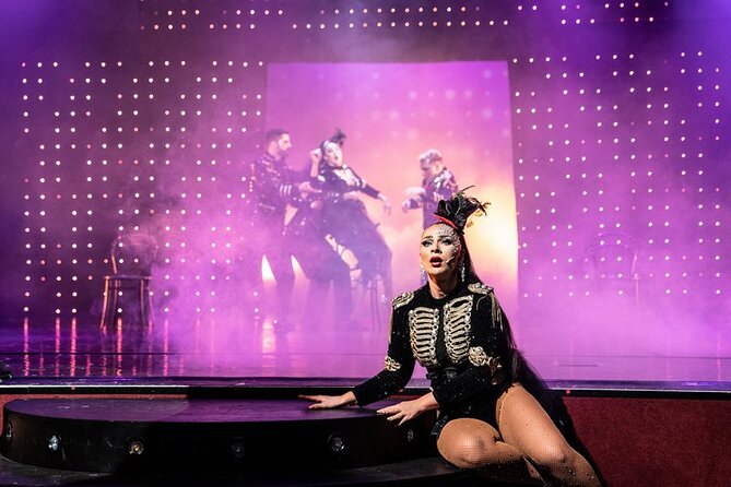 Czech Cabaret Show - Who Will Get the Most From This Prague Evening