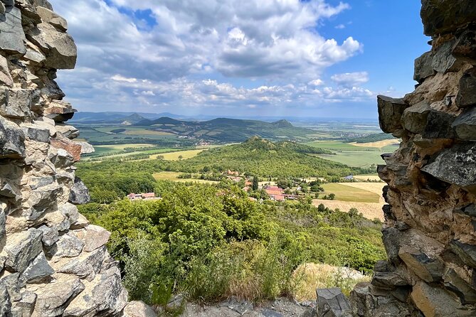 Czech countryside scenical hike to the castle, local deli tasting - Why this Prague countryside tour is worth considering
