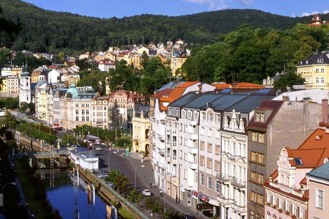 Czech Spas of Karlovy Vary and Marianske Lazne from Prague - The road from Prague takes part of the day