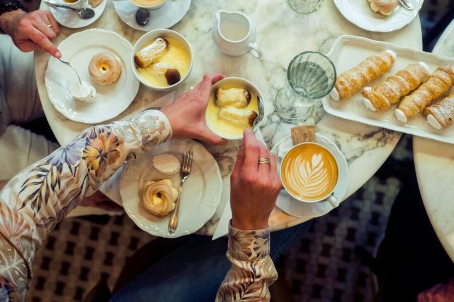 Delicious Food Tour by Prague Food Tour - A short food stop between meals
