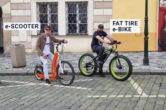 E-Bike, E-Scooter Viewpoint Fun Tour - Starting in Malá Strana