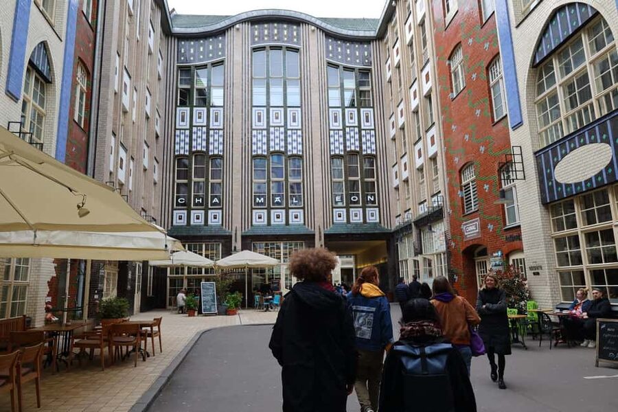 Eating Berlin: City Center Food & Beer Tour - Döner Kebab and the Berlin Connection