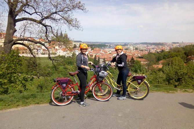 eBike rental - 3hrs - Testing the bike before your three-hour ride