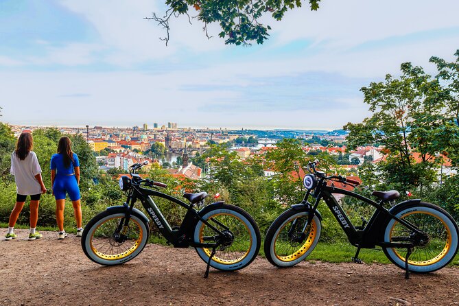 Ebike Sunset tour of Prague - Letna Park from the saddle