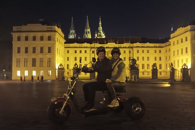 Electric Trike Night Tour in Prague - Live Guided - Key points before you book