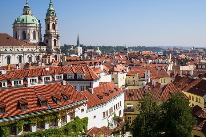 Explore the Historic Prague Castle: Private Half-Day Walking Tour - Guides who adjust the pace to your interests
