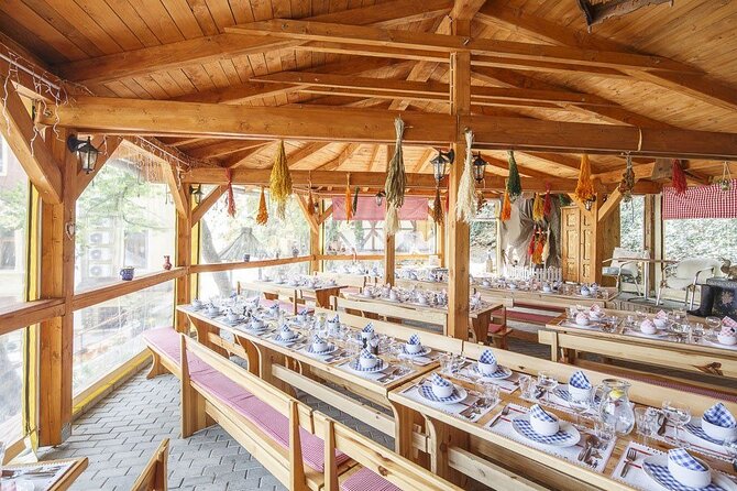 Folk Dinner Experience in Prague with Transportation - Why the venue may not match the photos
