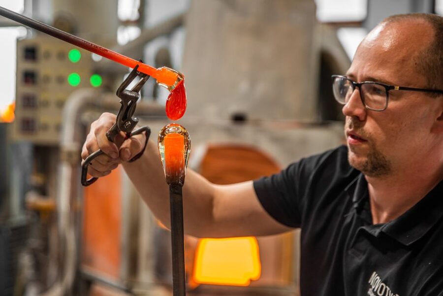 From Prague: Bohemian Glass Crystal Private Tour with Lunch - Novotný Glass Studio and the Heat of the Hot Shop
