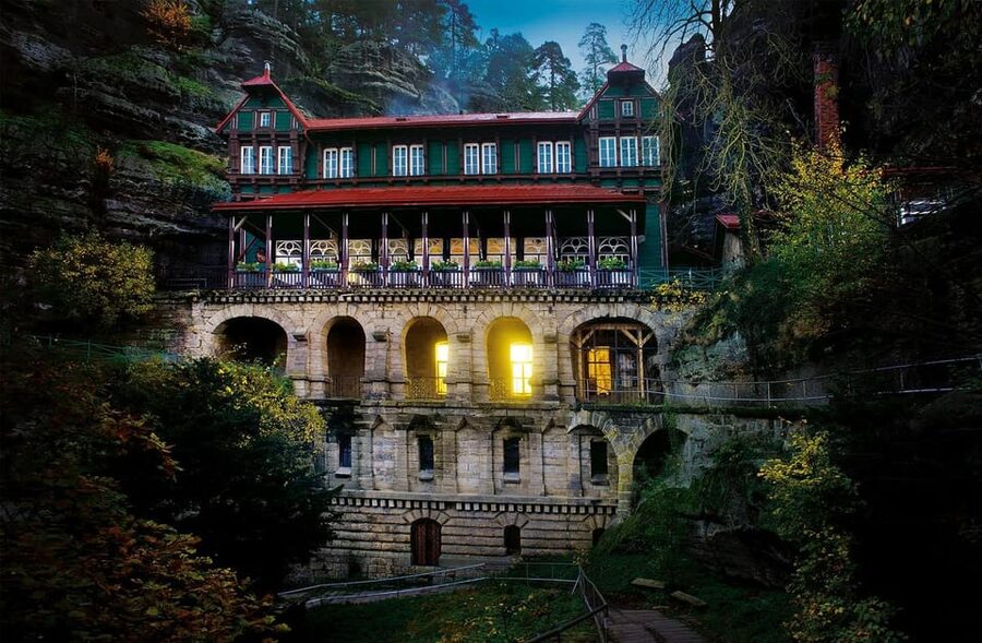 From Prague: Bohemian & Saxon Switzerland Iconic Day Trip - Why this day trip works from Prague