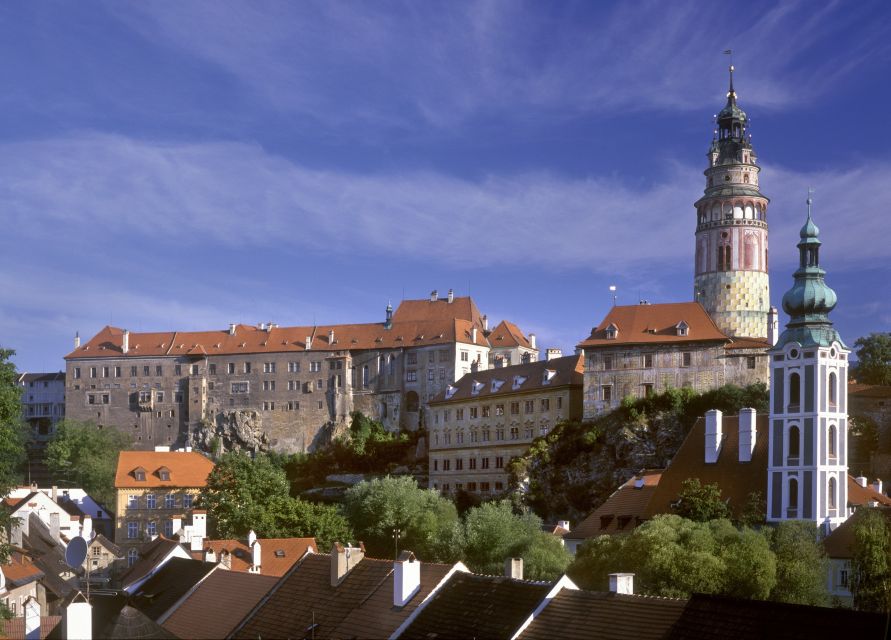 From Prague: Full-Day Český Krumlov Tour with Lunch - The Rožmberk and Schwarzenberg story