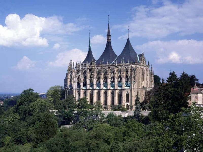 From Prague: Half-Day Coach Tour to Kutná Hora - Meeting the coach near Old Town Square