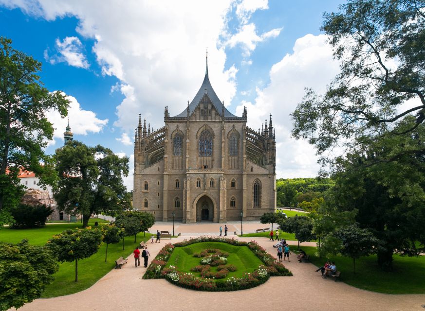 From Prague: Kutná Hora Day Excursion with Bone Church - What the $53 Price Really Buys You