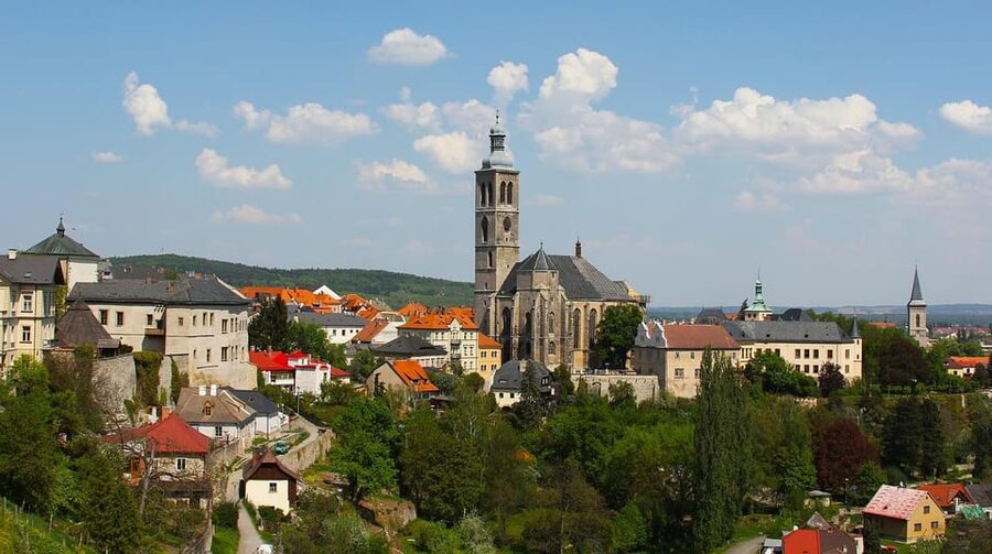 From Prague: Kutna Hora private Day Tour by car - Why Kutná Hora makes a fine day from Prague