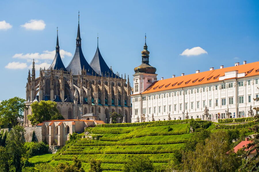 From Prague: Private Day Trip to Kutna Hora with Czech Lunch - Inside the Sedlec Ossuary, Kutná Hora’s Bone Church