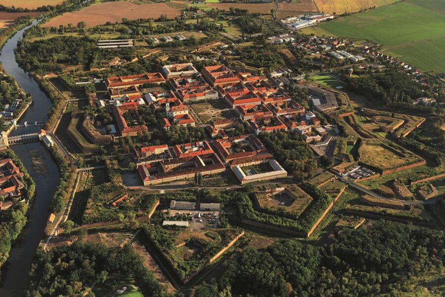 From Prague: Terezín and Ghetto Museum Guided Tour - The drive from Prague to Terezín