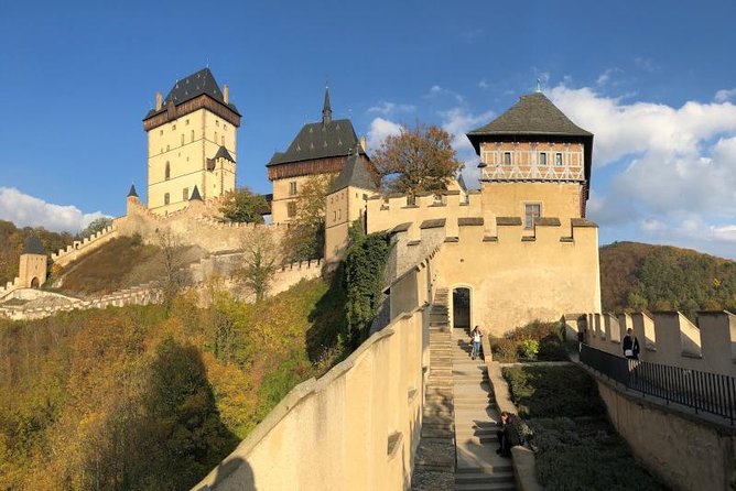 Full-Day Countryside Bike Tour to Karlstejn Castle (small group) - Arriving at Karlstejn Castle