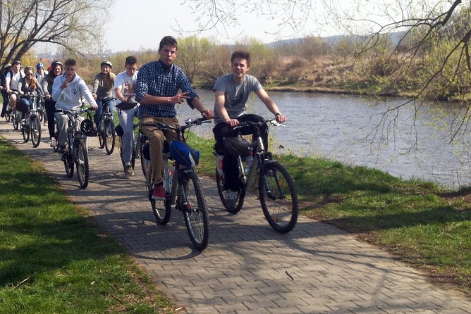 Full-Day Countryside Bike Tour to Karlstejn Castle (small group) - Starting at Dlouha 24 in Prague