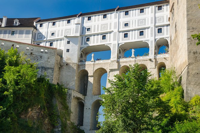 Full-Day Trip to Český Krumlov from Prague - Why Český Krumlov makes the long ride worthwhile