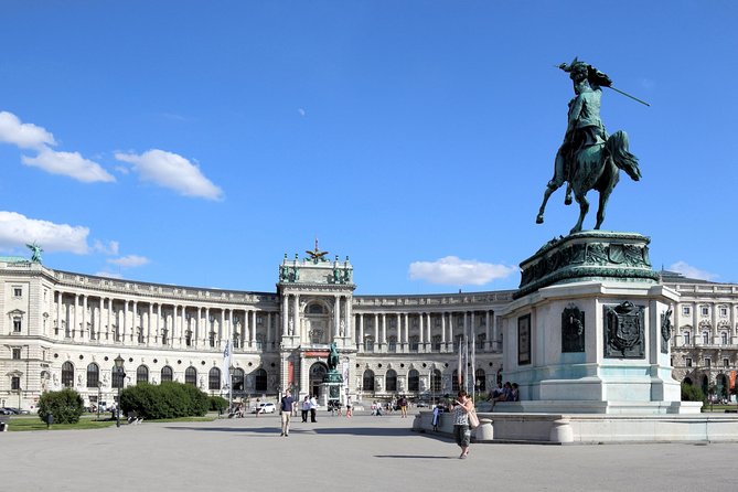 Full-Day Vienna Private Tour from Prague - Schönbrunn Palace and the Habsburg summer residence