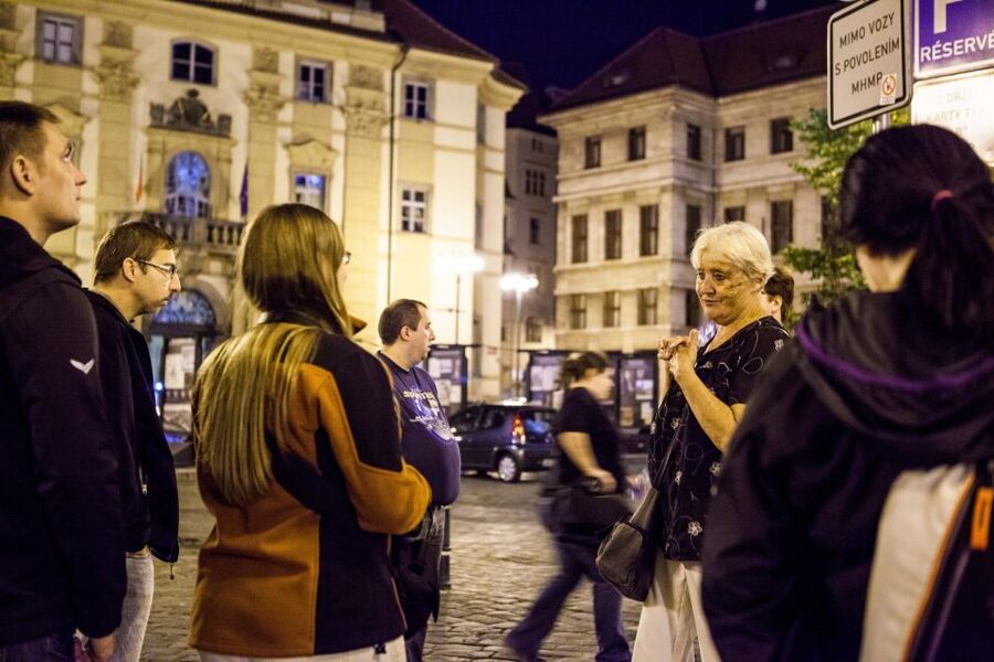 Ghost Walking Tour of Prague - The guide can make or break the evening