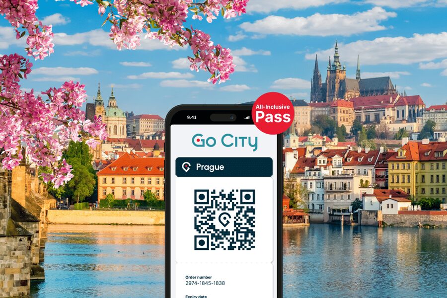Go City Prague Pass - Top Attractions and Hop-On Hop-Off Bus - Walking through the Jewish Quarter and Old Town