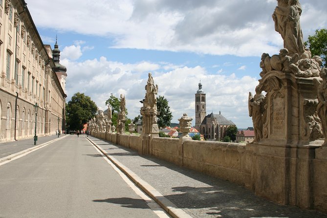 Half-Day Trip to Kutna Hora+Bone Church and Free Time from Prague - Transport, meeting point, and group size