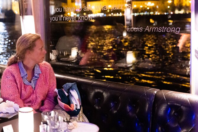 Jazz Boat: Popular LIVE JAZZ dinner cruise - Is $59.26 good value for Prague?