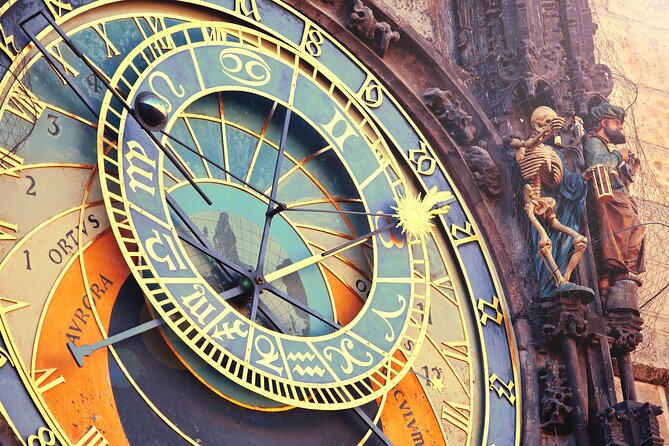 Jewish History and Old Town Walking Tour of Prague - What the guides can add