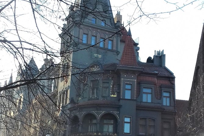 Jewish Prague Walking Tour - The Old Jewish Cemetery and Rabbi Löw
