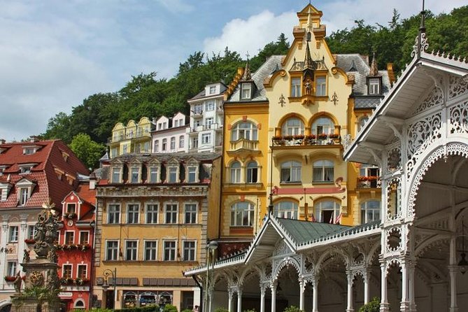 Karlovy Vary day trip from Prague with lunch - How the price compares with the day’s convenience