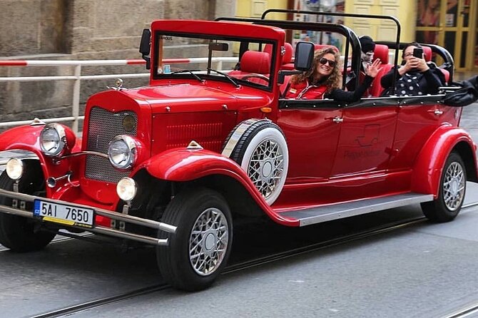 Karlstejn Castle in Vintage Convertible Car - Who Will Enjoy This Karlstejn Outing