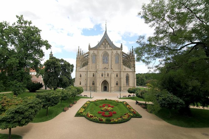 Kutna Hora Day Tour Including Sedlec Ossuary from Prague - St. Barbara’s Cathedral: The Grand Counterpoint